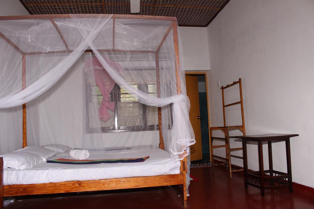 Abberny Villa Oost-Oost-Midigama Kamer foto