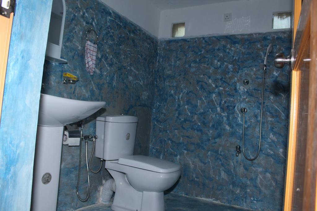 Abberny Villa Oost-Oost-Midigama Kamer foto